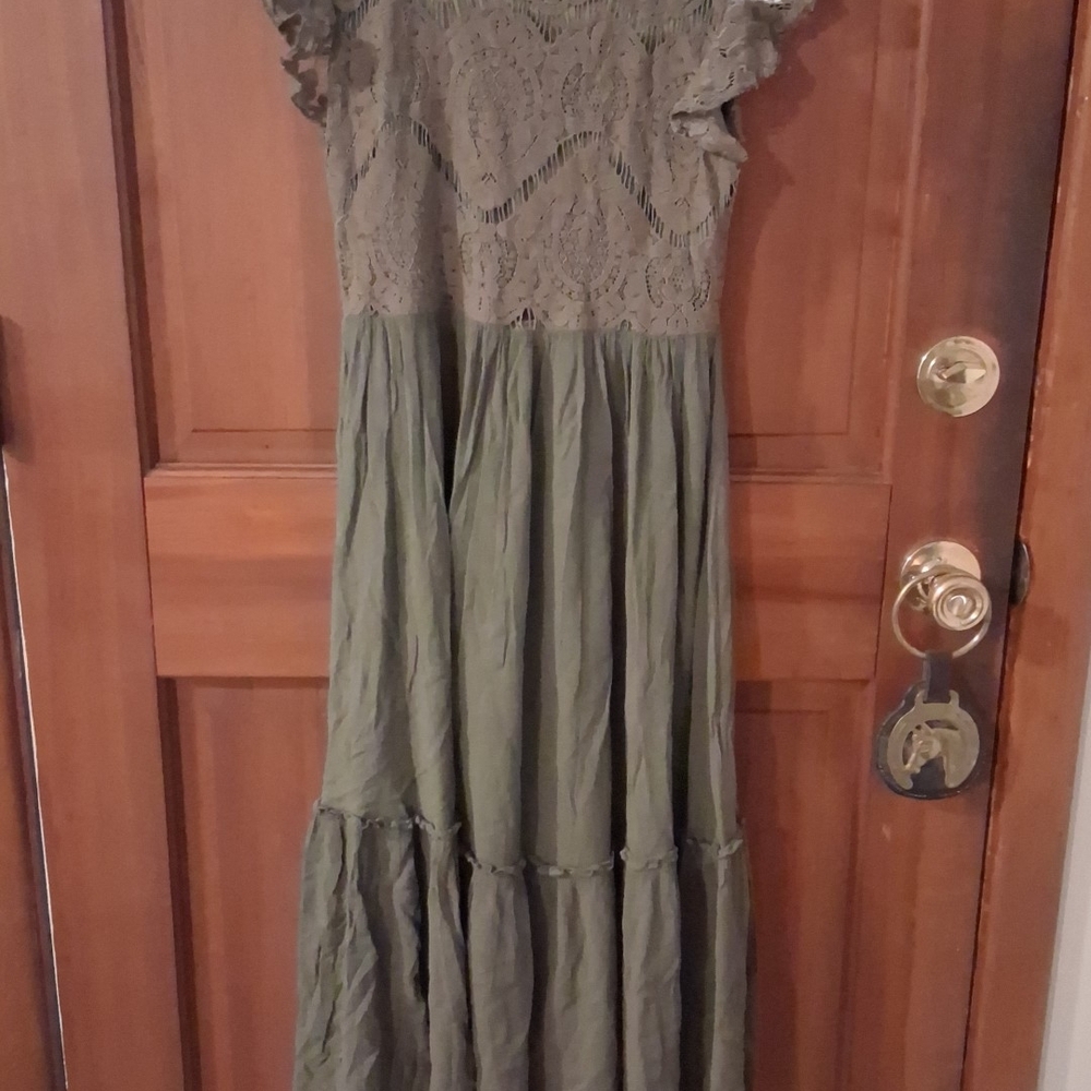 Green Lace Maxi Dress